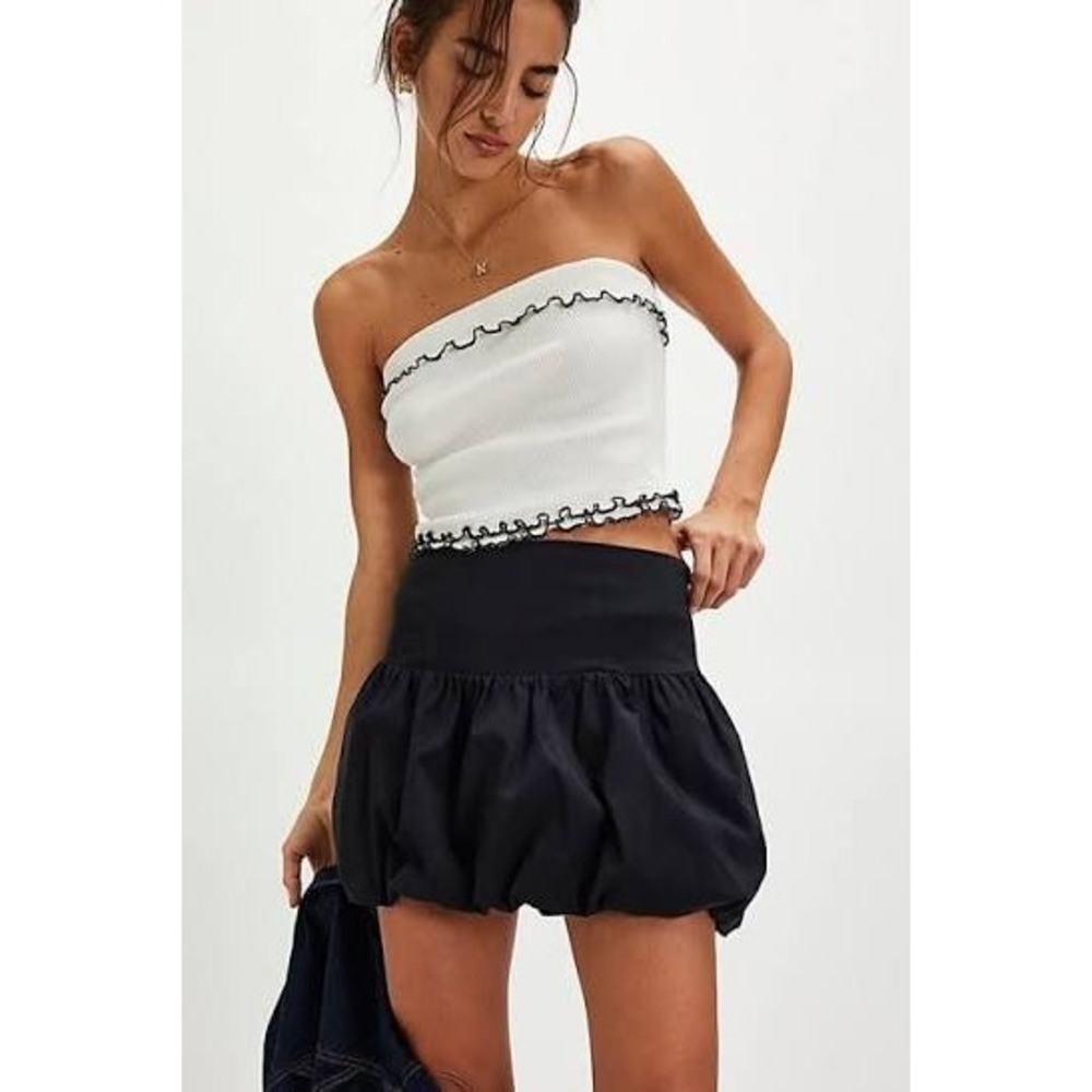 Free People Elodie Bubble Mini Skirt In Black Women's Size 4